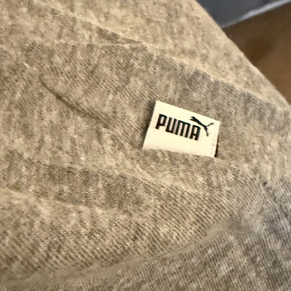 Puma Heather Gray Logo Tee for Women - Picture 4 of 6